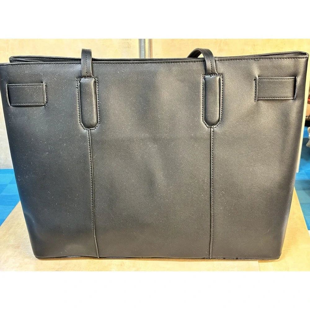 Steve Madden Satchel Handbag Tote MSRP 108.00. Black Bdiggs Computer Tote‎